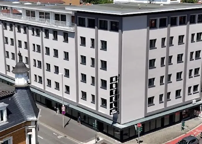 Kaya アパートホテル